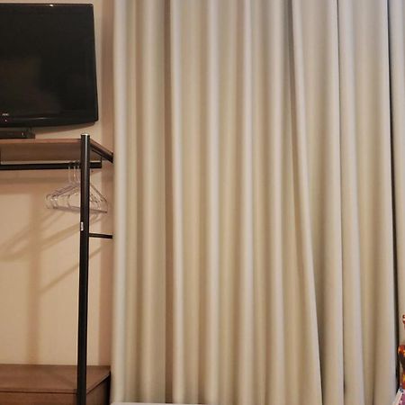 Suites Ambiente Familiar -Prox Do Thermas Águas de São Pedro 客房 照片