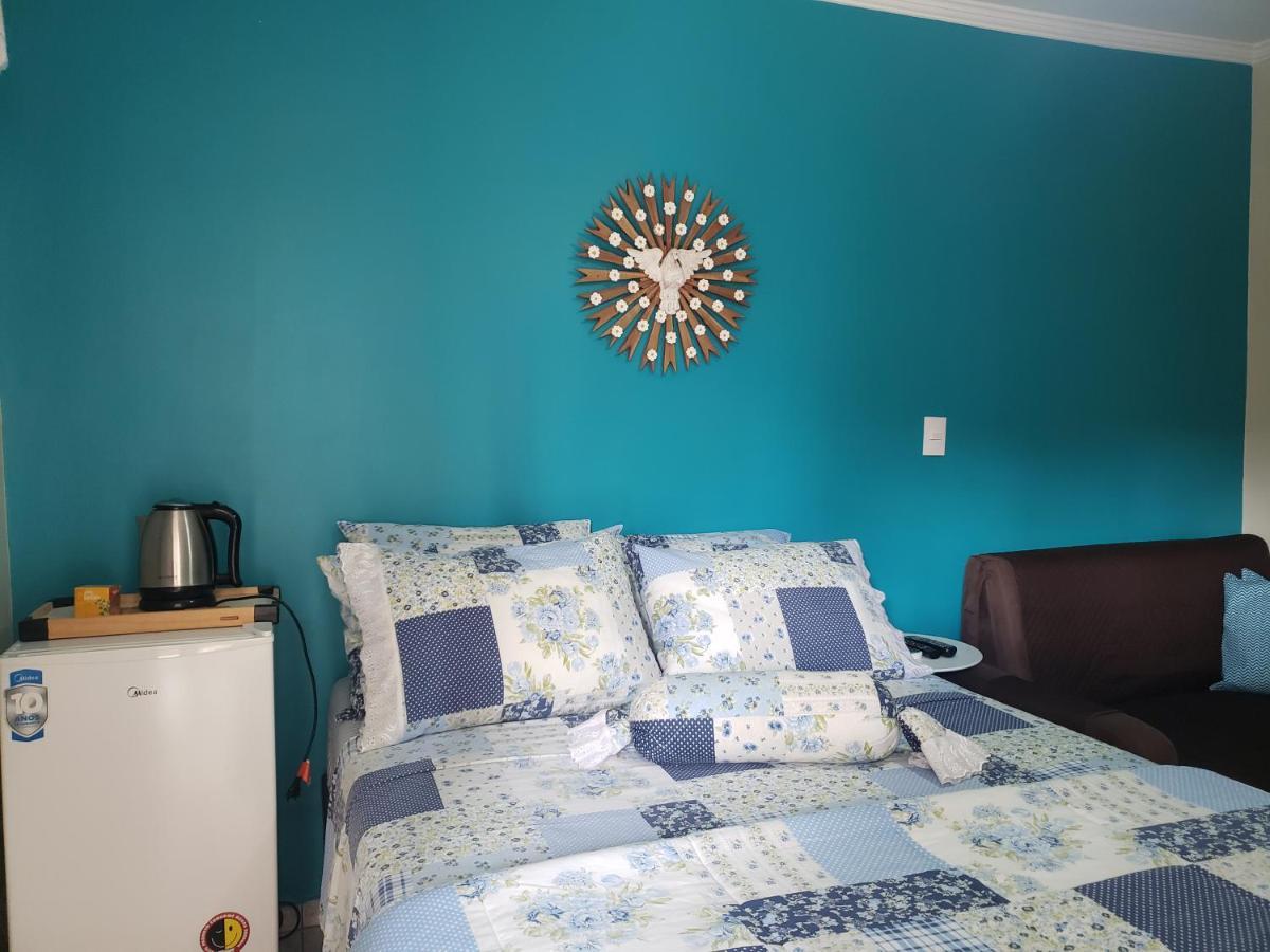 Suites Ambiente Familiar -Prox Do Thermas Águas de São Pedro 外观 照片